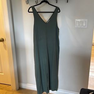 Universal thread jumpsuit